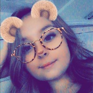 Meet your Posher, Jozee